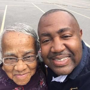 Meet your Posher, Karim